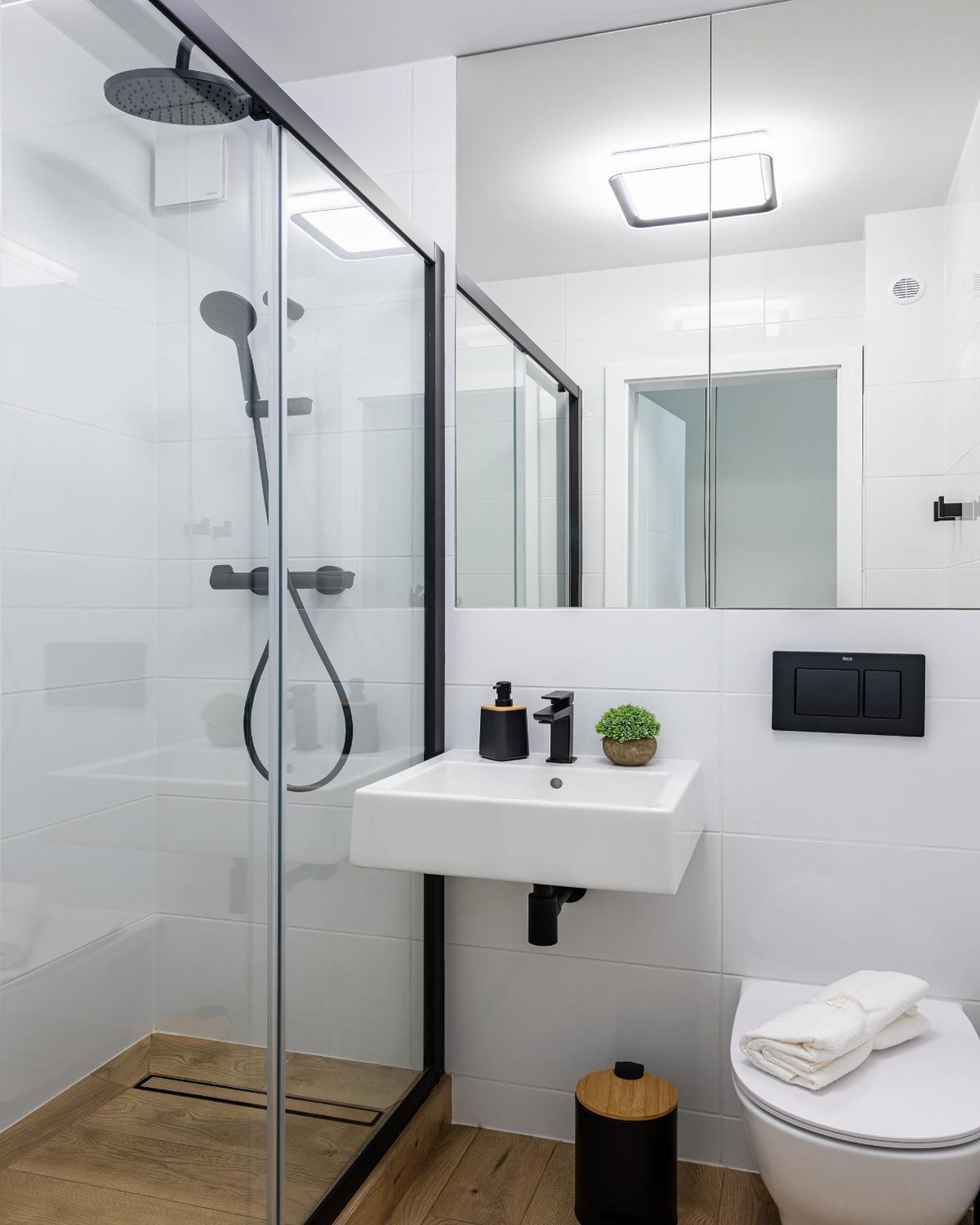 Wrzeciono 12 - Piekny Apartament Obok Szpitala Bielanskiego Oraz Awf, Bezplatna Strefa Parkowania - 400M Do Stacji Metra - Good Apartments Варшава Екстер'єр фото