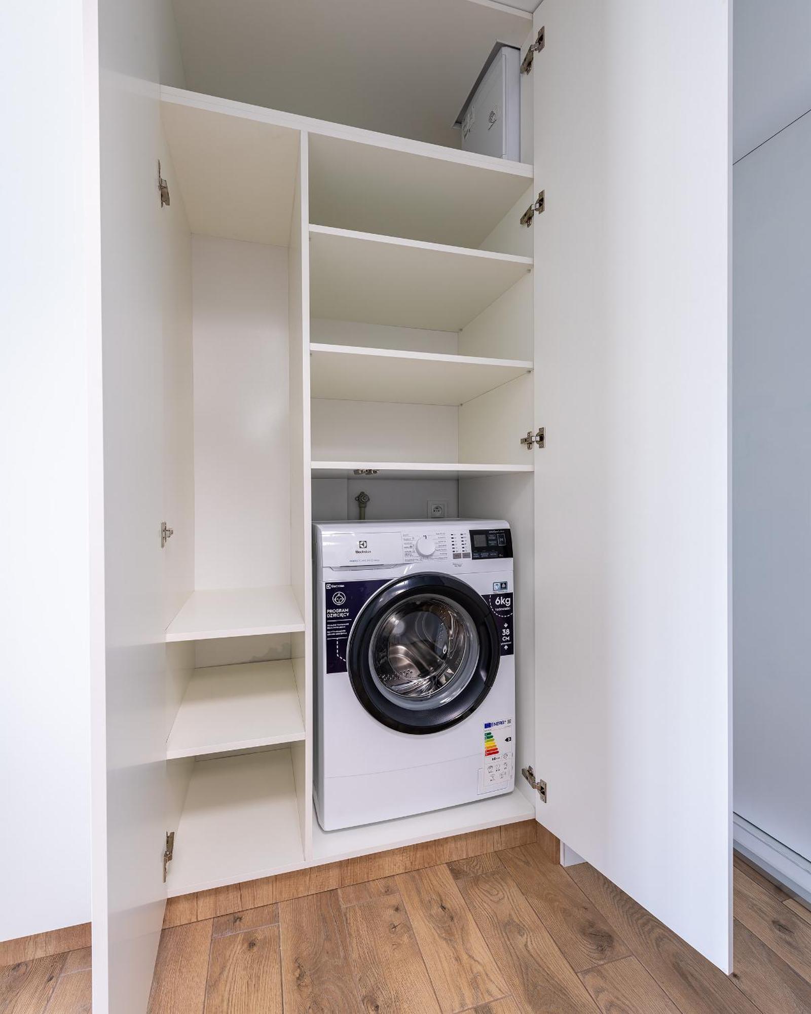 Wrzeciono 12 - Piekny Apartament Obok Szpitala Bielanskiego Oraz Awf, Bezplatna Strefa Parkowania - 400M Do Stacji Metra - Good Apartments Варшава Екстер'єр фото